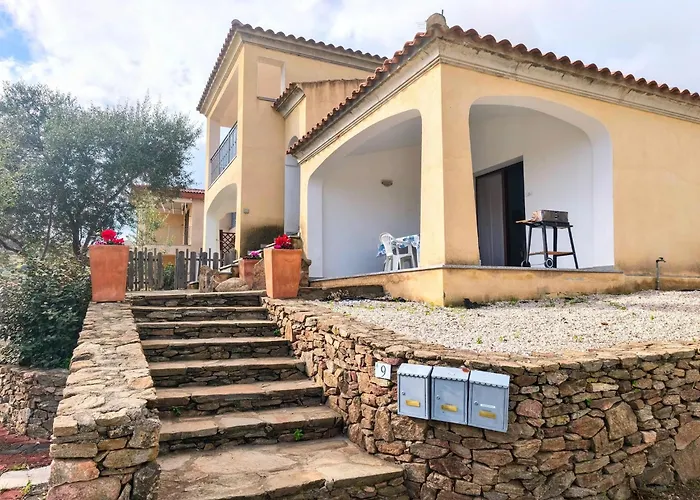 Near With A Sea-view Terrace Daire