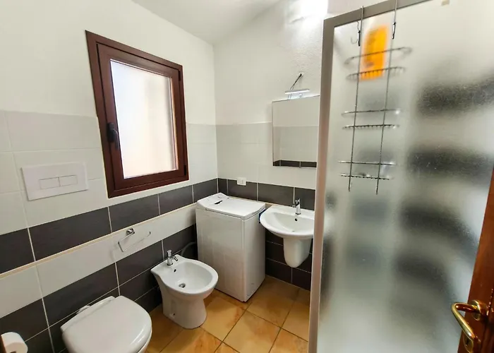 Daire Near With A Sea-view Terrace Budoni